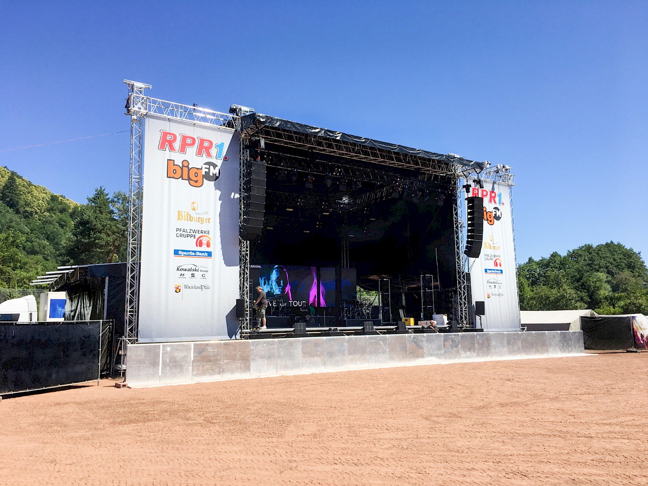 RPR1 und BigFM Bühne auf dem RheinlandPfalzTag 2019 in Annweiler mit