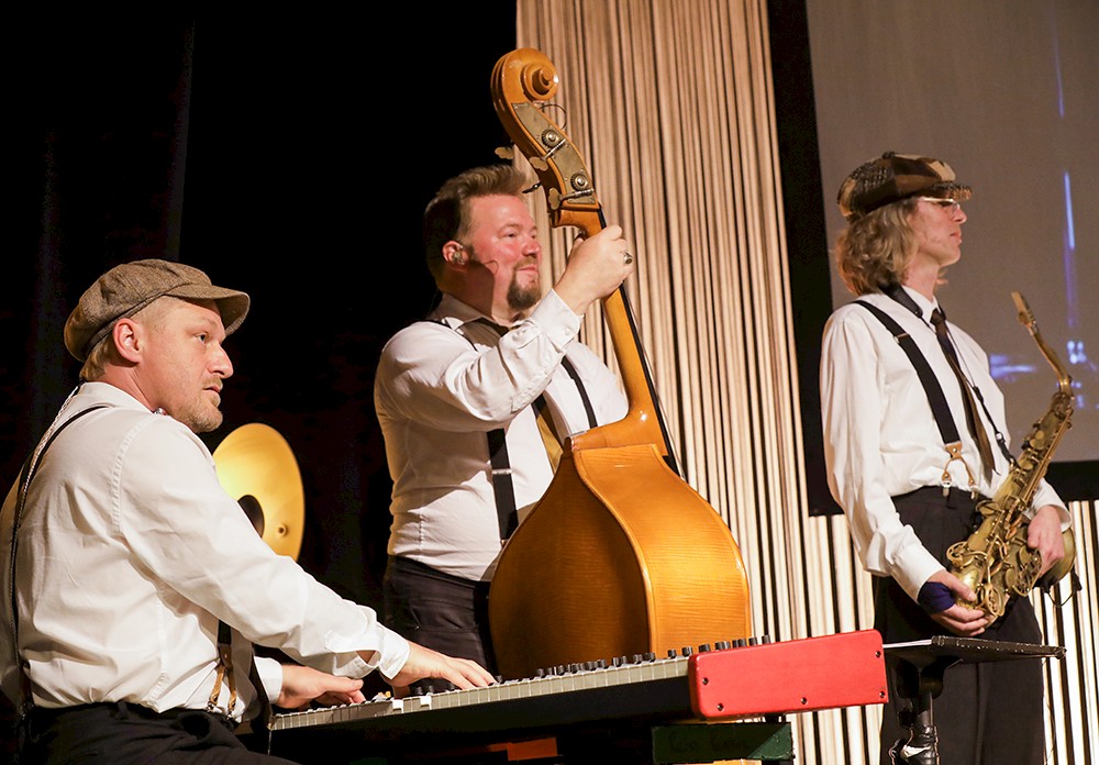 Feiern im Stil der GOLDENEN 20ER JAHRE - Showkonzept für ...